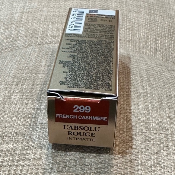 Lancôme L’Absolu Rouge Intimatte Hydrating Matte Lipstick - French Cashmere
NIB - Picture 8 of 8